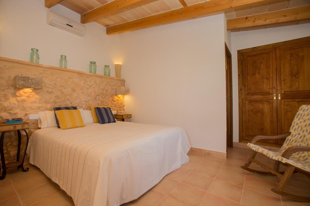 Agroturismo Es Pla De Llodra Manacor  Kamer foto
